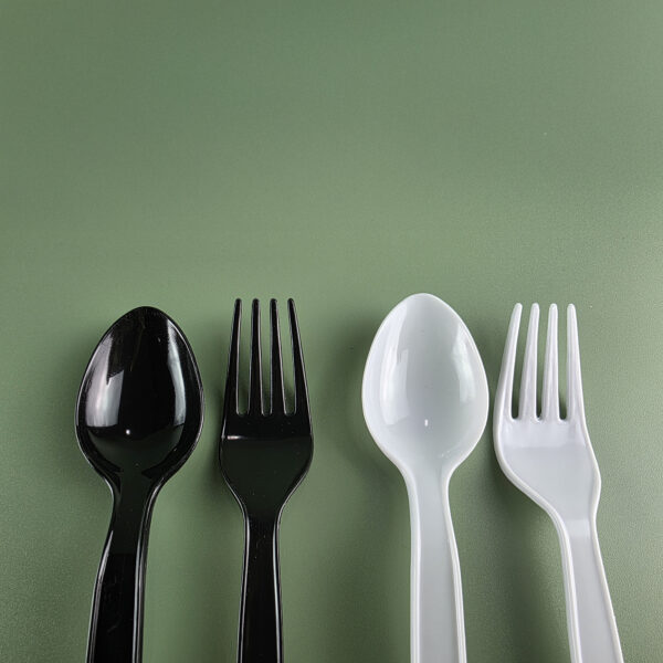 แพ็คช้อนส้อม สีขาว | สีดำ ห่อพลาสติก (ลังละ1,000คู่) รุ่นพรีเมี่ยม - Image 3